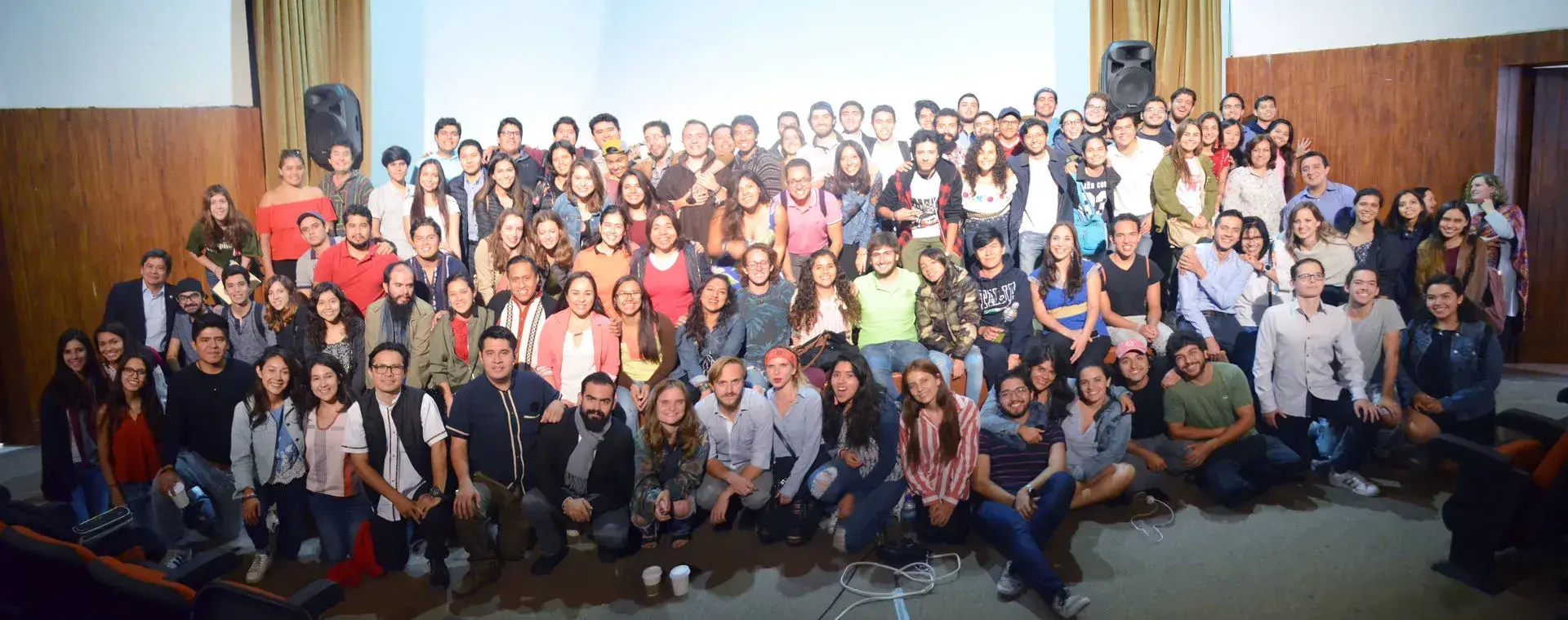 Foto grupal de los alumnos en el Verano i