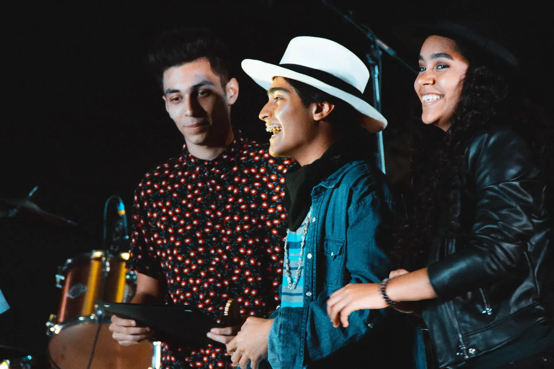 Alumnos ganadores del festival de la canción 2018