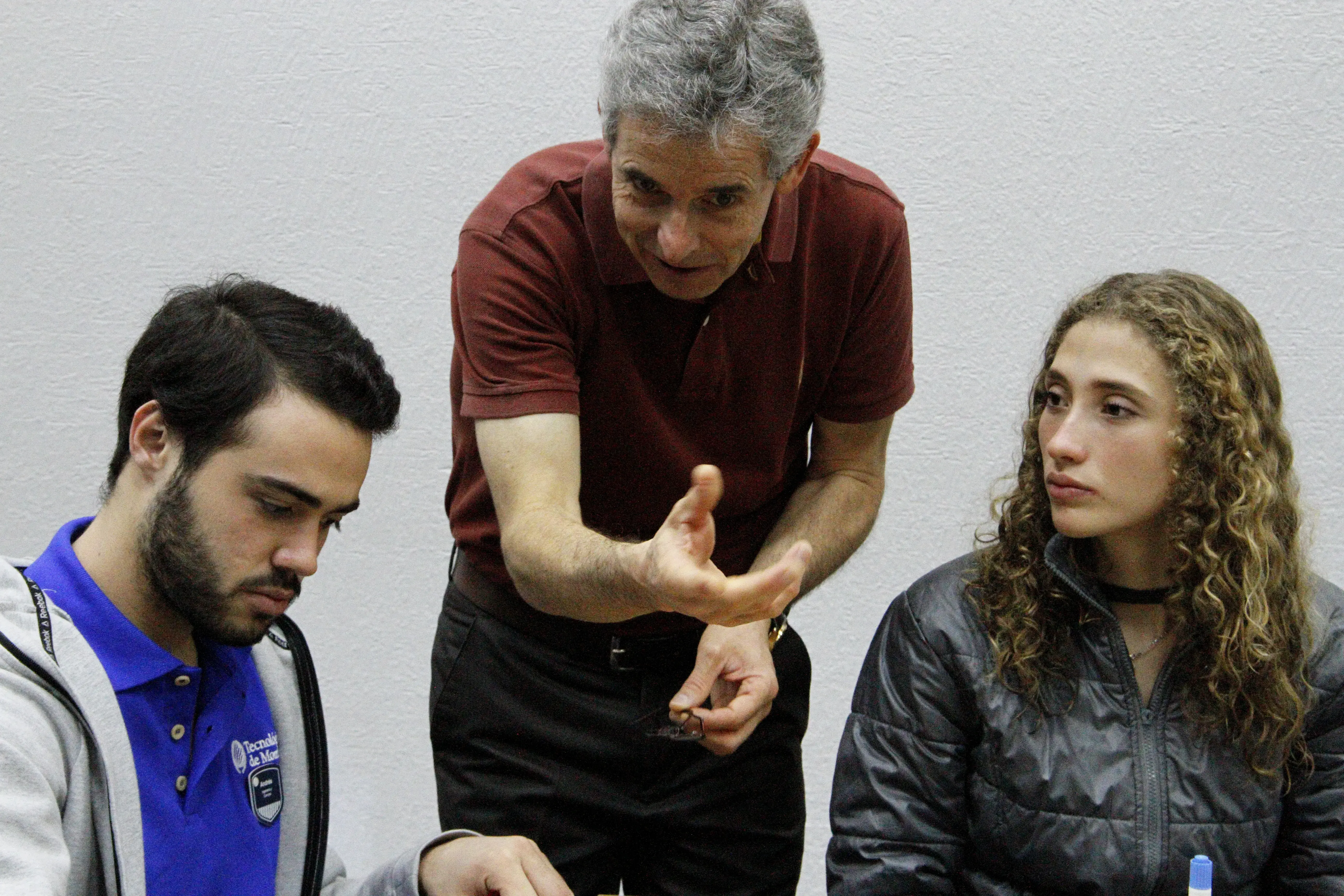 Mesas de Diálogo con Ética reunió a 176 alumnos y a 8 profesores de la Academia de Ética con el objetivo de promover el diálogo como mecanismo ético y humanístico