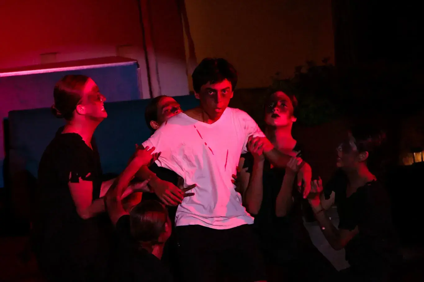 Canto, danza, música en el festival de arte del tec de monterrey en Zacatecas