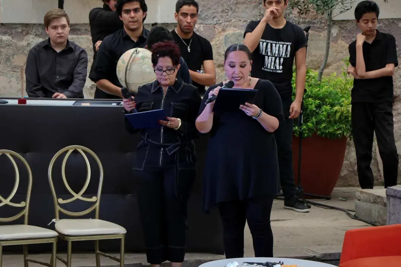 Canto, danza, música en el festival de arte del tec de monterrey en Zacatecas