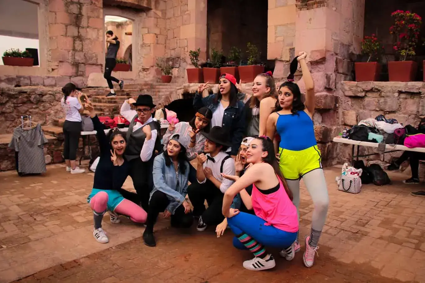 Canto, danza, música en el festival de arte del tec de monterrey en Zacatecas