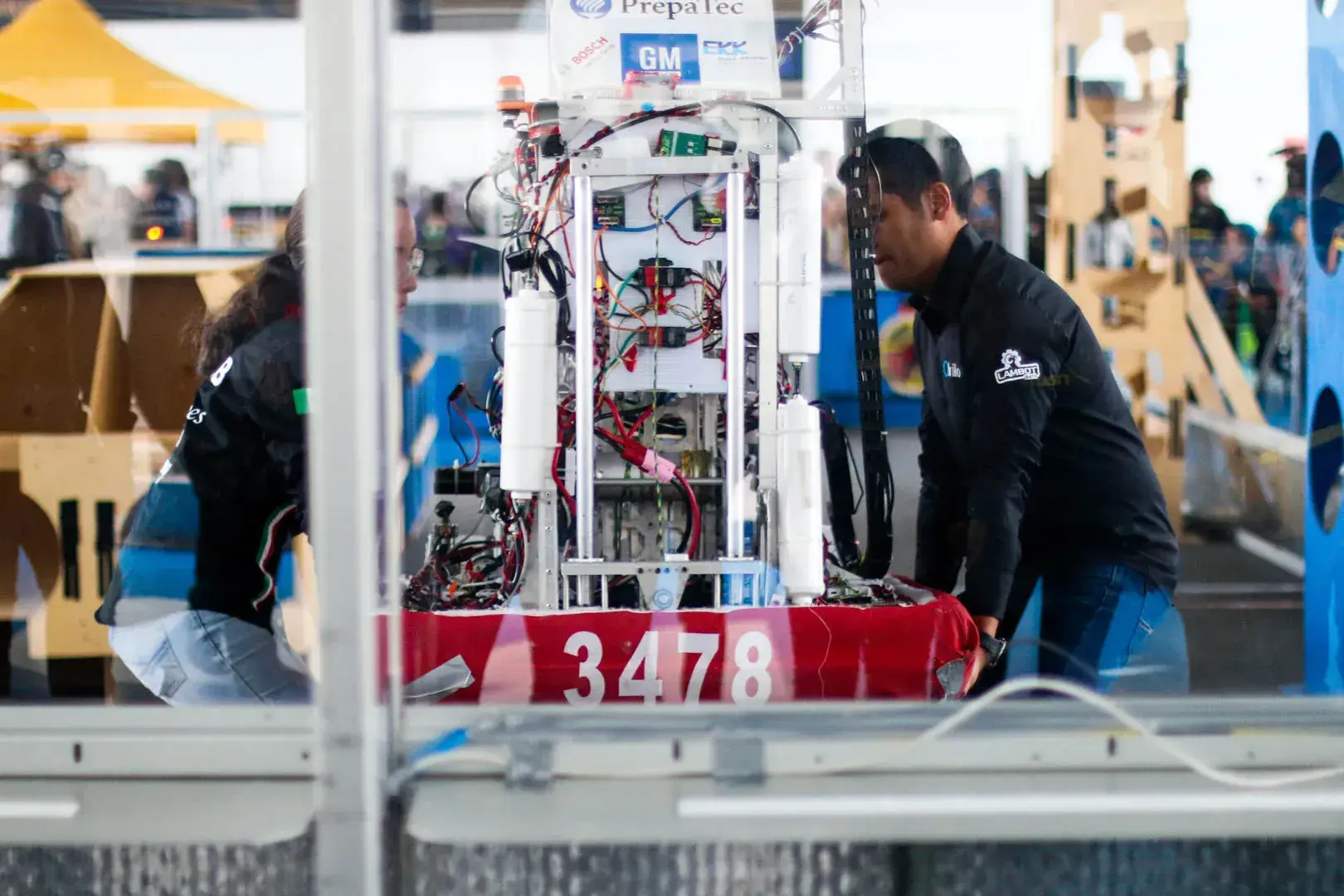 Driveteam del equipo LamBot 3478.