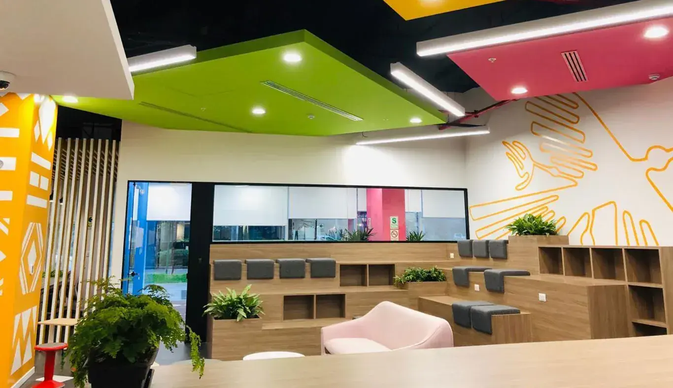 Oficinas del Tec de Monterrey en Perú