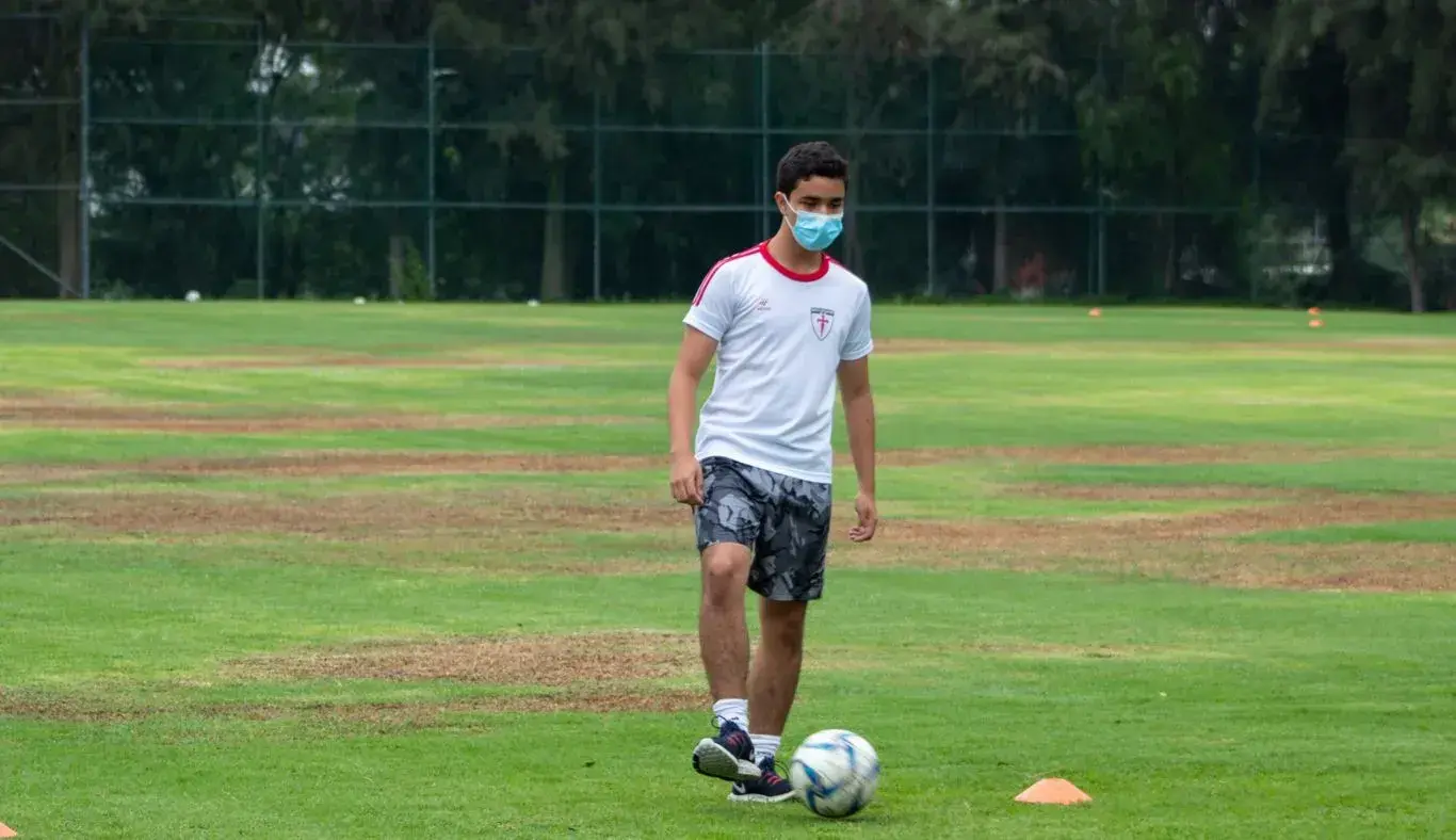Entrenamiento Fútbol Campus Irapuato 