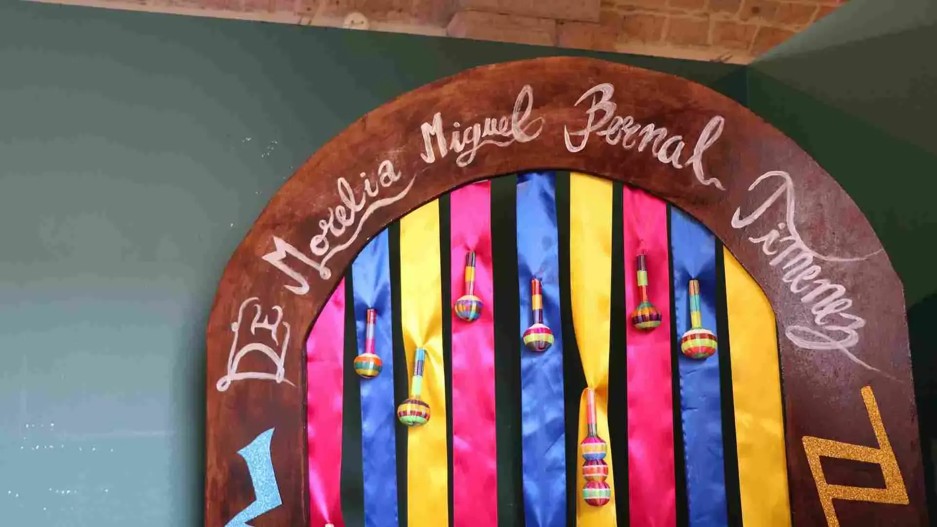 La exposición se estableció en el Centro Cultural Clavijero en el Centro Histórico de Morelia.
