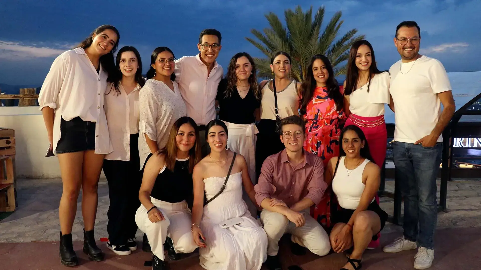 el equipo de estudiantes y profesores creadores de espacios artísticos en Torréon