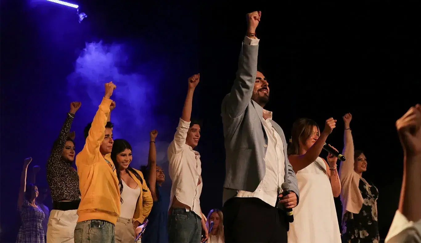Número final del ensamble "VIVE" 
