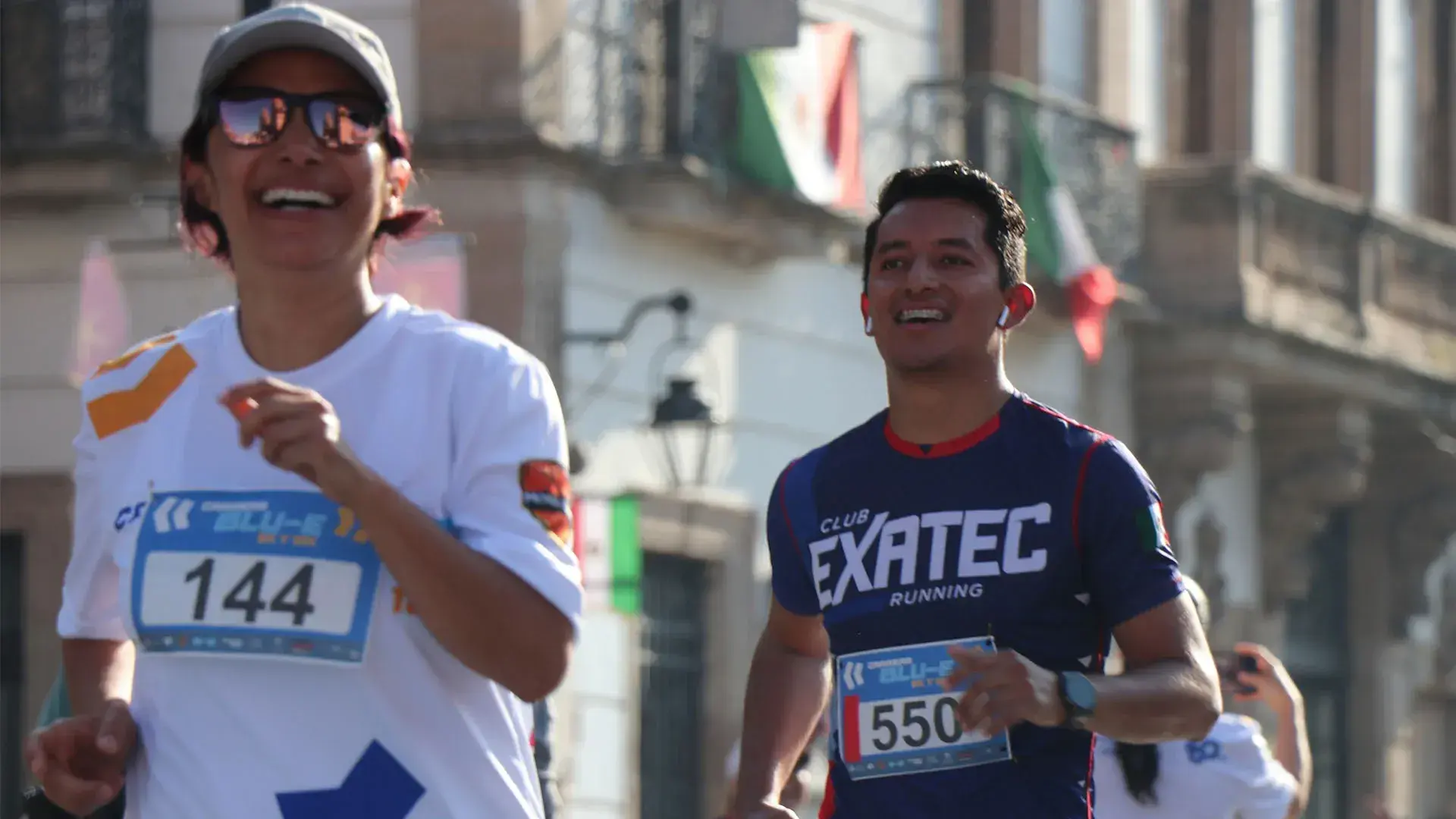 EXATEC corriendo