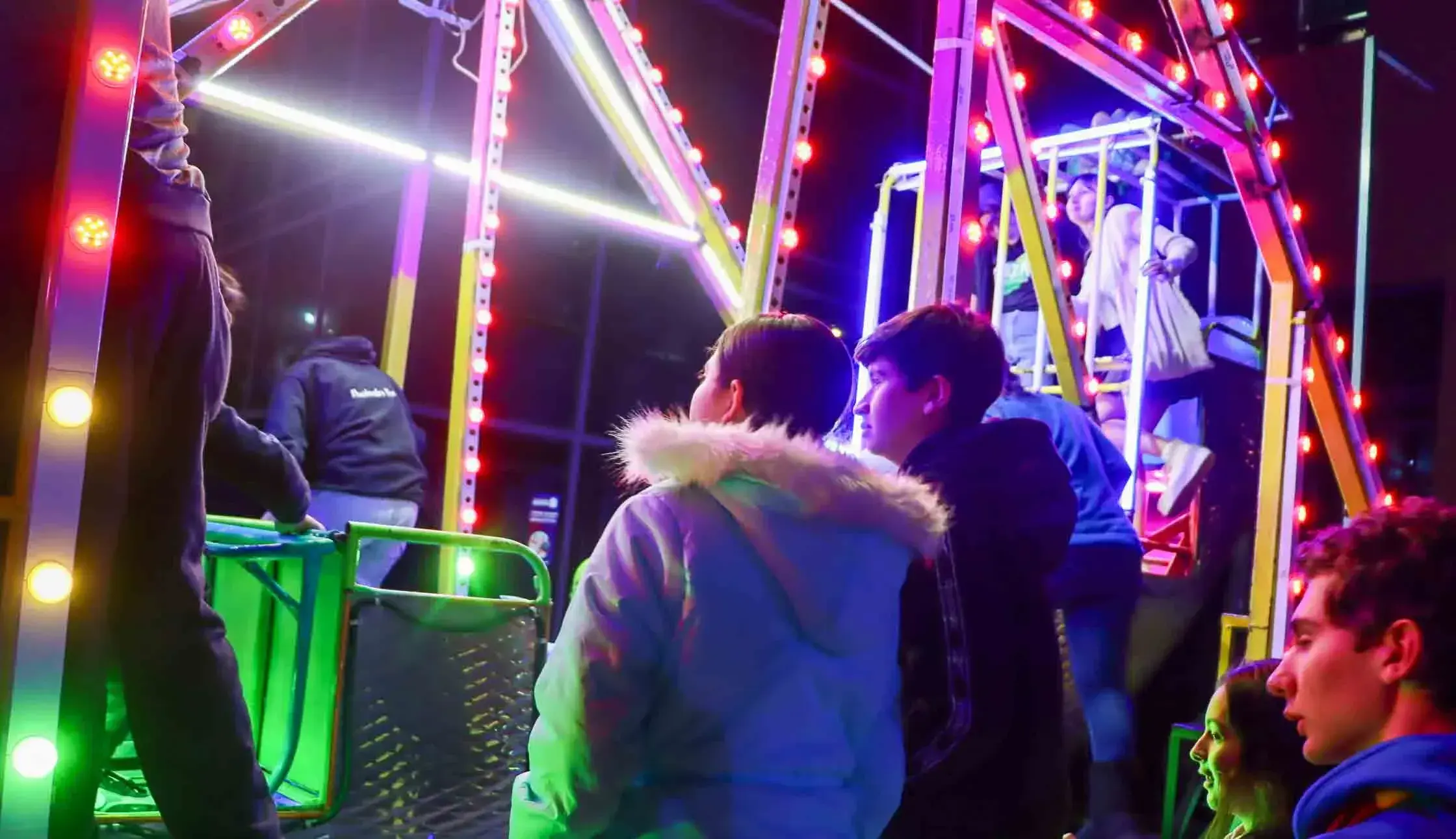 Juegos mecánicos en Fiestas Tec 2023 campus SLP