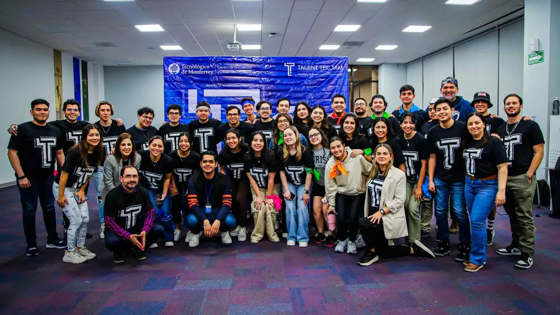 Foto grupal del primer día de Talent Tec Tam