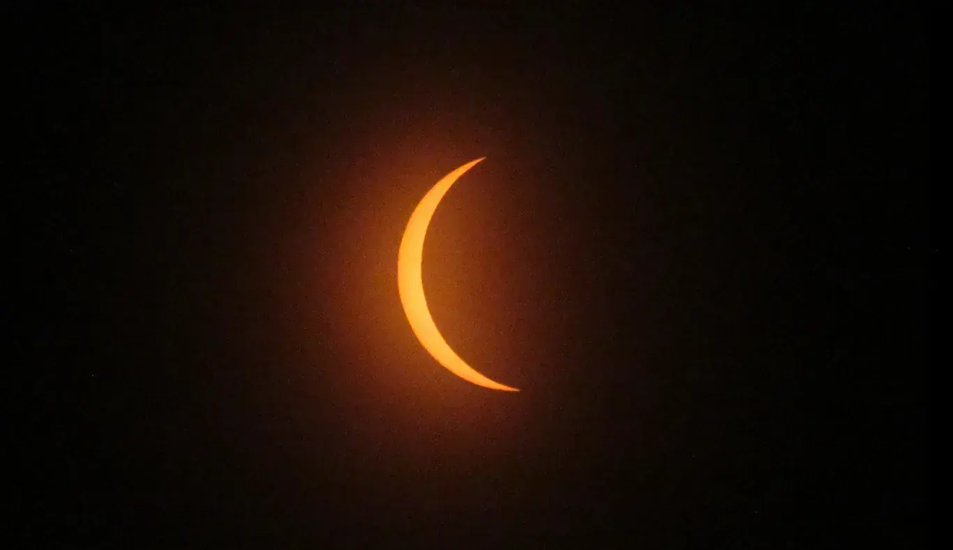 Momentos antes del eclipse solar total 2024 en Torreón desde el Tec de Monterrey campus Laguna
