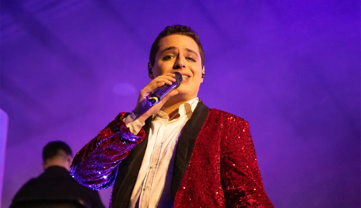 Fabián cantante Arte y Cultura