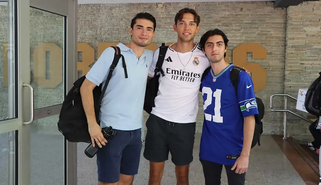 Estudiantes campus Monterrey, regreso a clases.