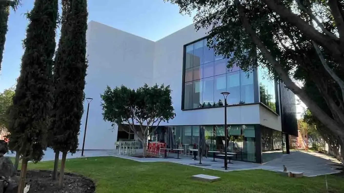 Construyen Centro Estudiantil de la PrepaTec Querétaro