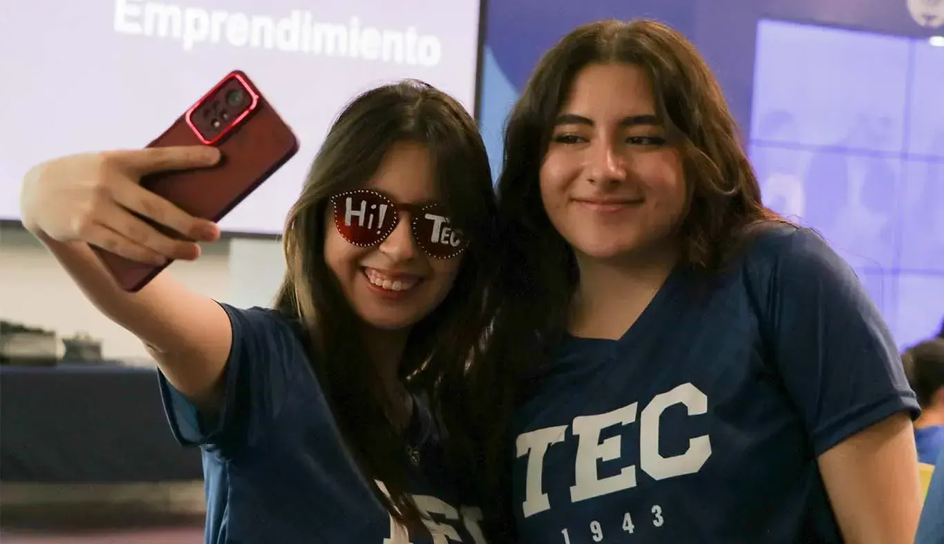 HiTec Bienvenida Tec de Monterrey