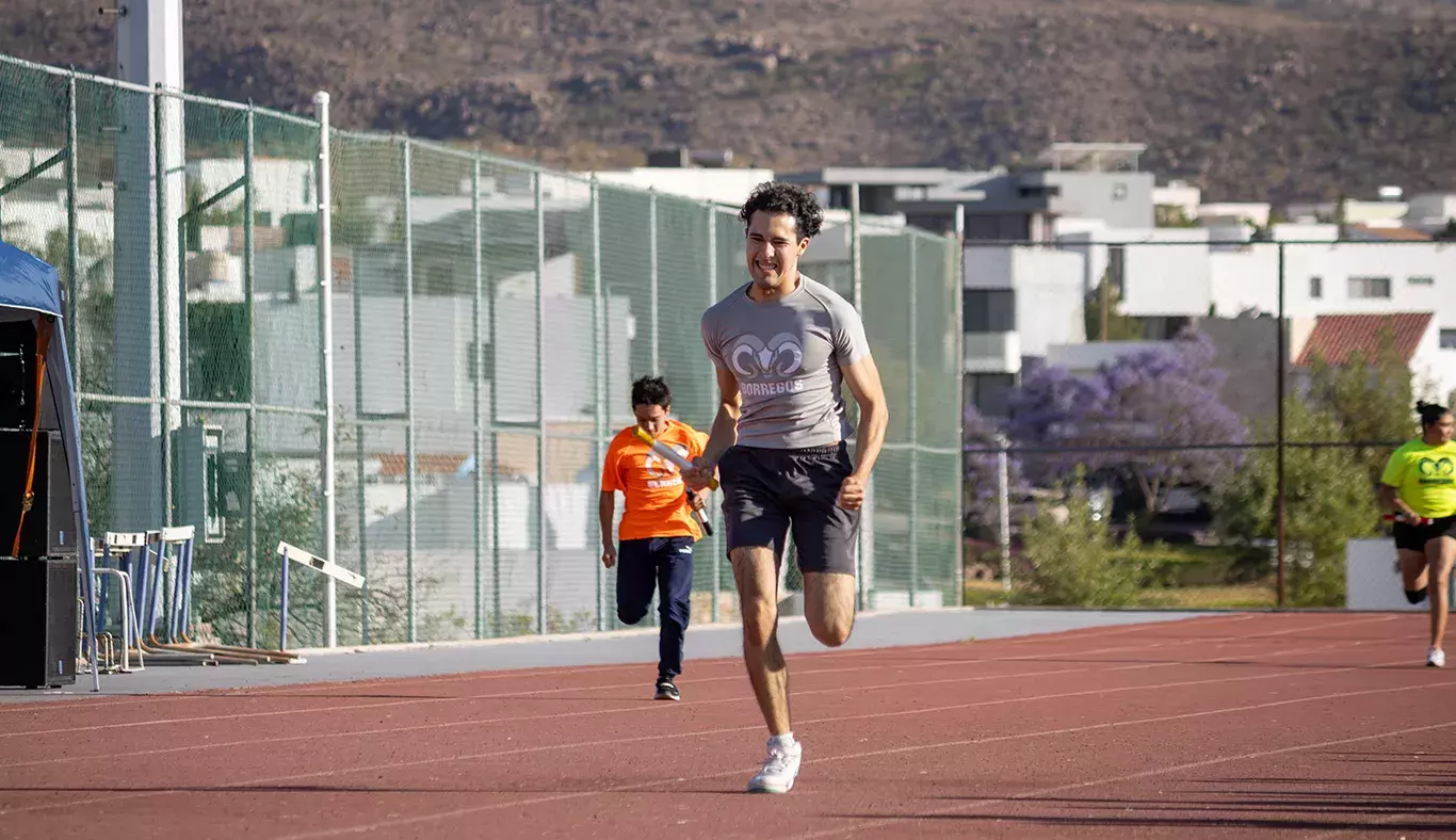 estudiantes-en-atletismo