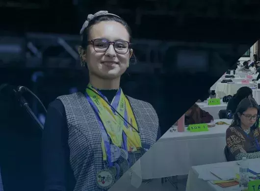 Ana Camila Cuevas González concursando y recibiendo Premio Juventud 2023 