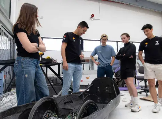 Autos eléctricos creados en Tec Guadalajara para competir en Shell Eco-Marathon.