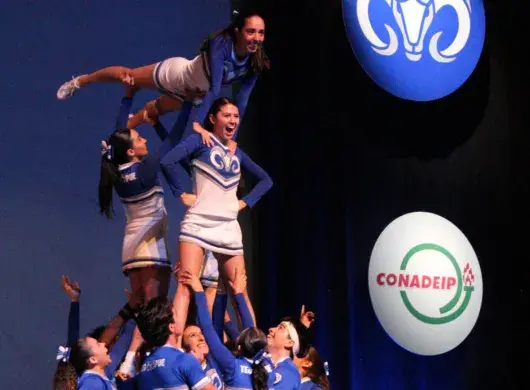 El equipo de Cheer del Tec campus Puebla se subió al podio en el Campeonato Nacional de Grupos de Animación