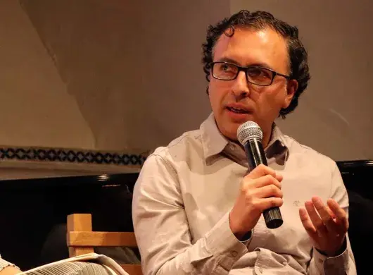 Miguel Angel Jiménez fue el primer mexicano reconocido en Milán con el premio Banca Intesa San Paolo por su propuesta de mobiliario sostenible.