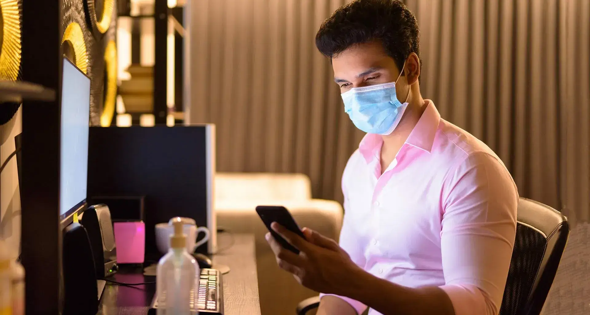 Young Tec graduates create software to reduce COVID-19 in companies
