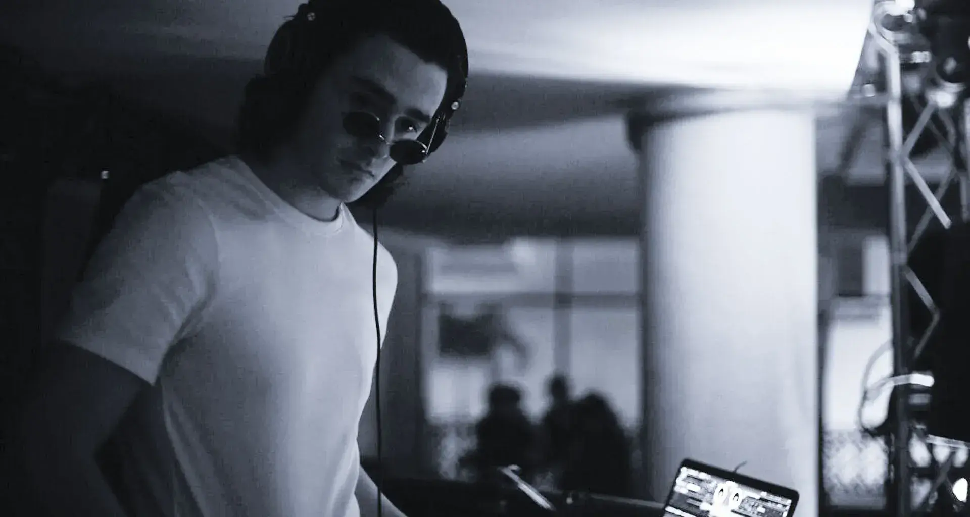 ¡Dale Play! Mezclando música mientras estudia