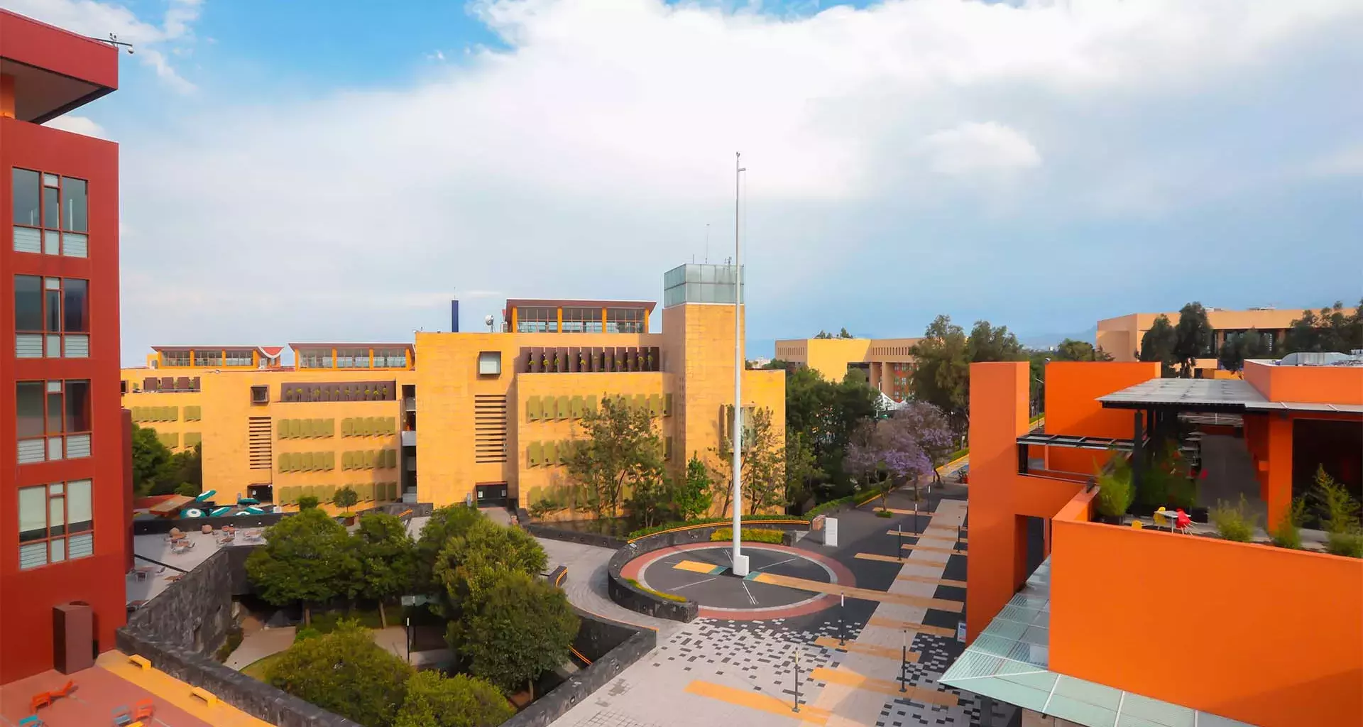 ¡20 años de historia! ¿Qué viene para el campus Santa Fe?