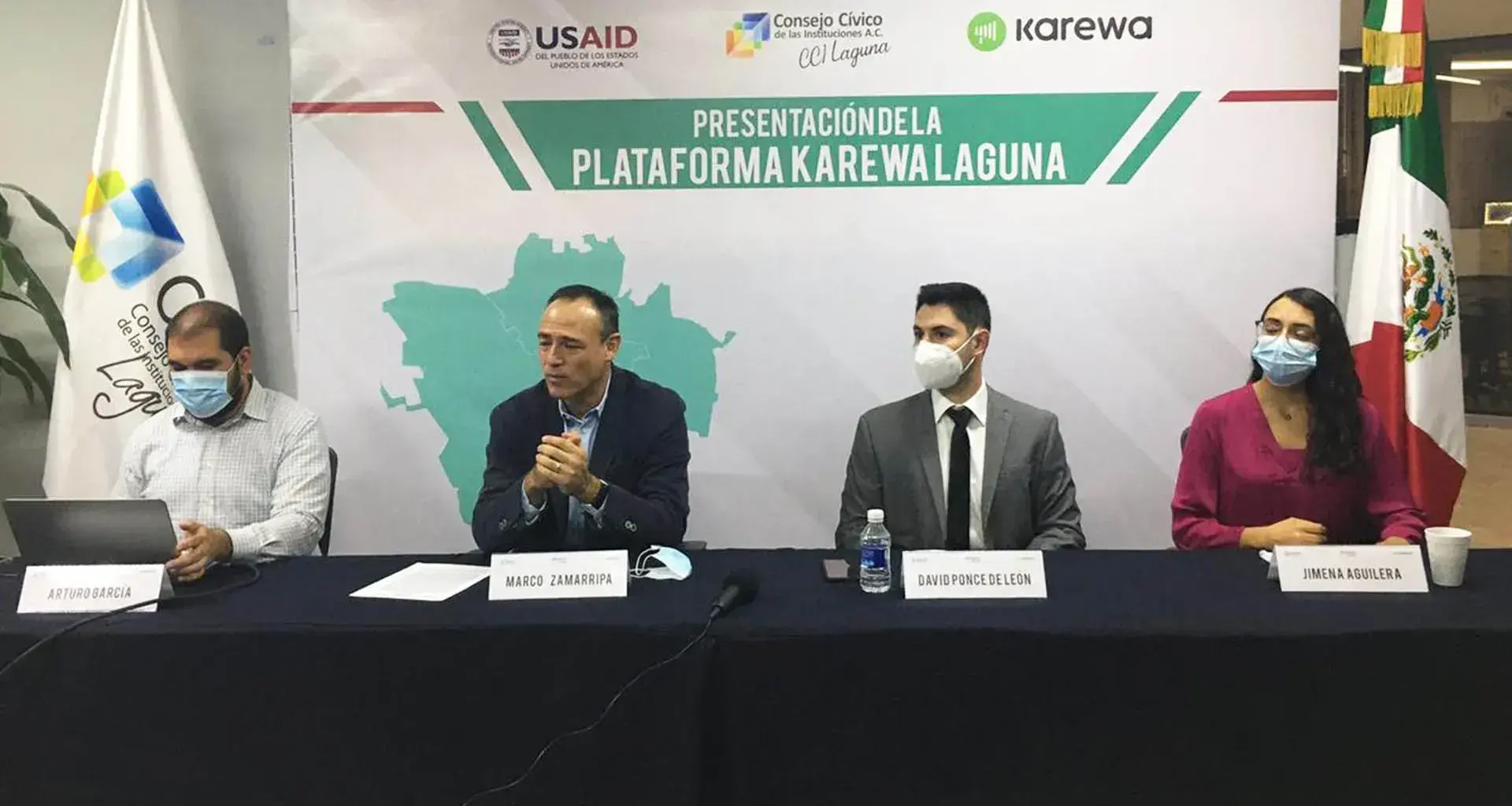 Alumnos del Tec Laguna colaboran con sitio de transparencia