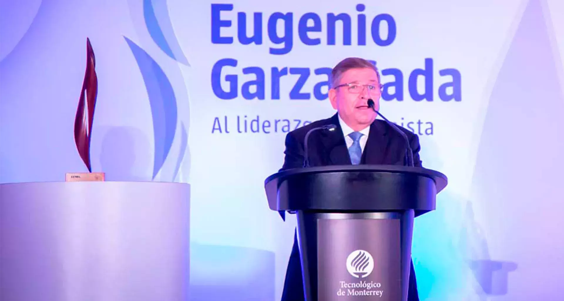 Empresario sonorense recibe Premio Eugenio Garza Sada 2021