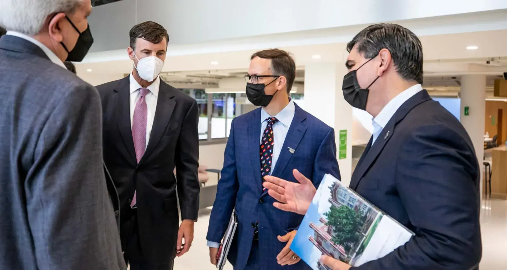 El gobernador y académicos de Oklahoma visitaron el Tec en la búsqueda de alianzas