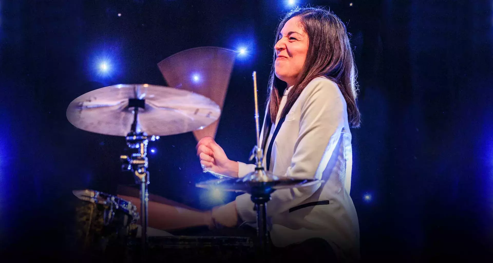 Setting the beat in the UK! Mexican drummer takes her jazz to festival