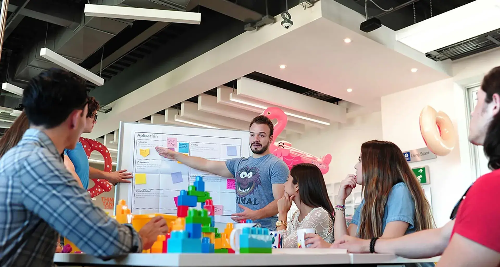 Fondos para emprendimiento de base tecnológica con Fundación Cuervo y el Tec Guadalajara.
