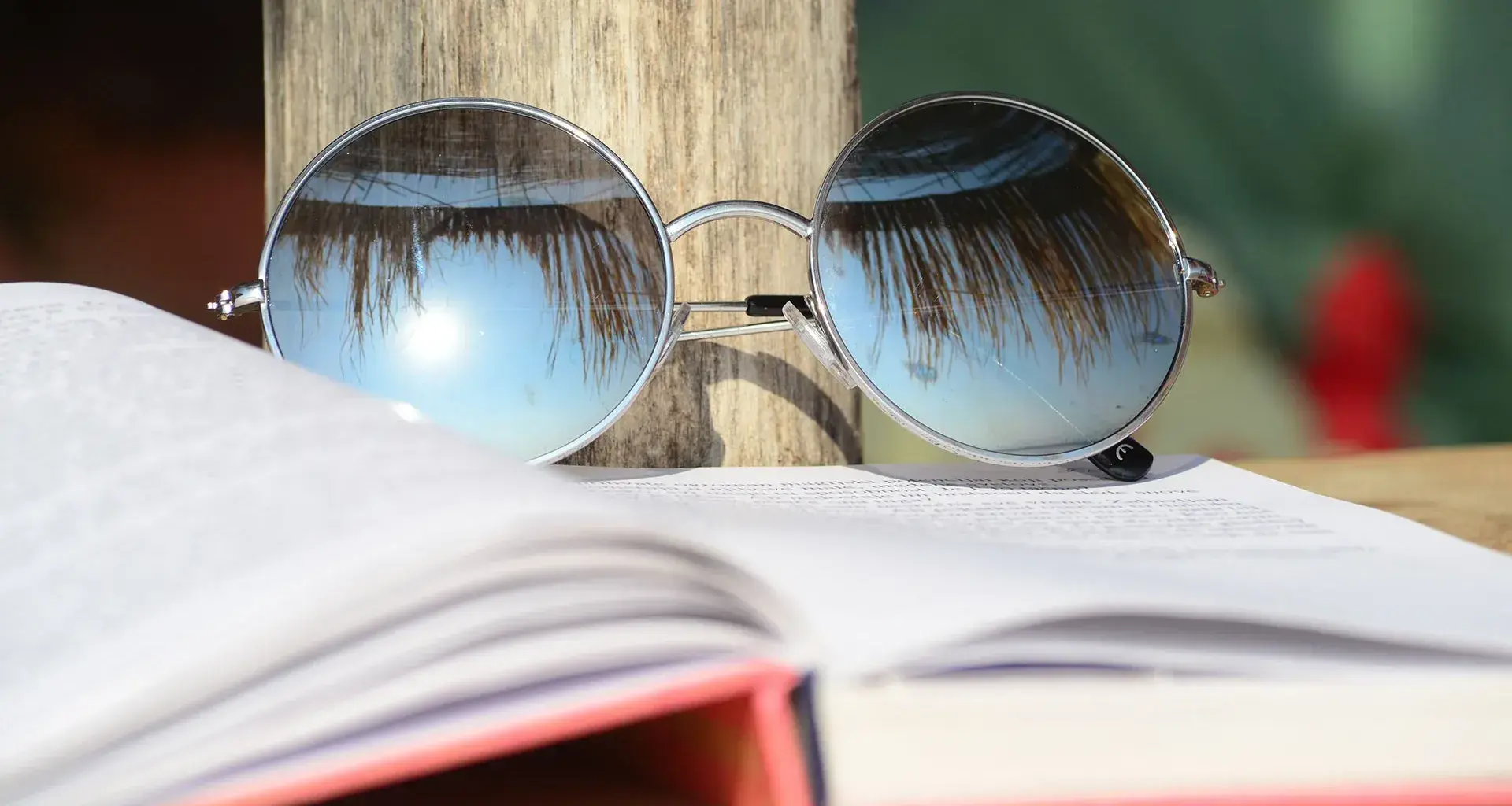 10 must-read books for the summer, recommended by Tec professors