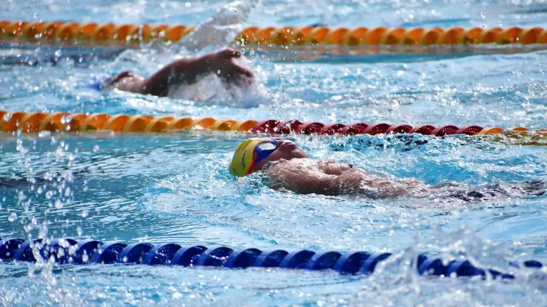 Triunfo en el agua: jóvenes PrepaTec Qro ganan en paranacionales 