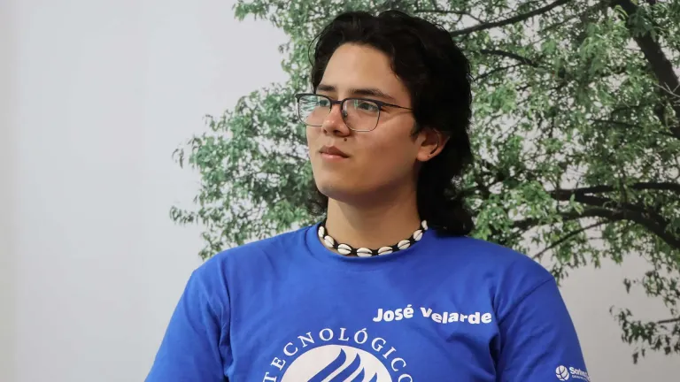De la Cruz Roja a campus Mty para enfocarse en energías renovables