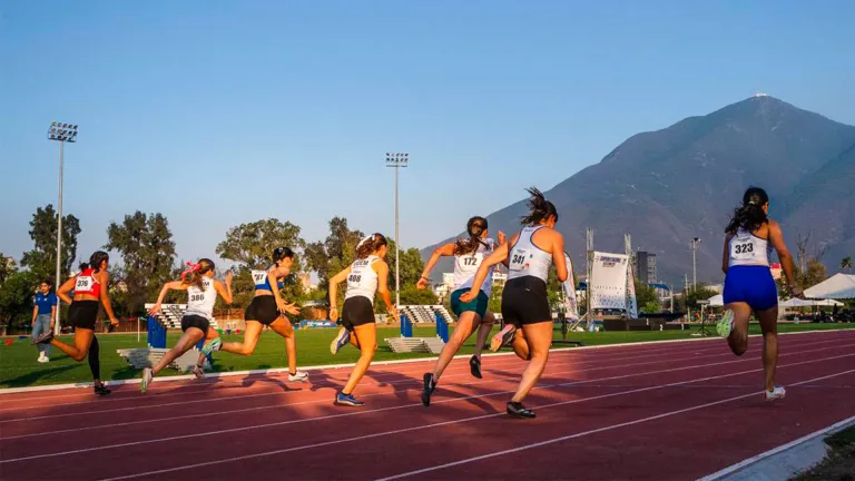 Atletas PrepaTec conquistan plata y bronce en nacional de atletismo