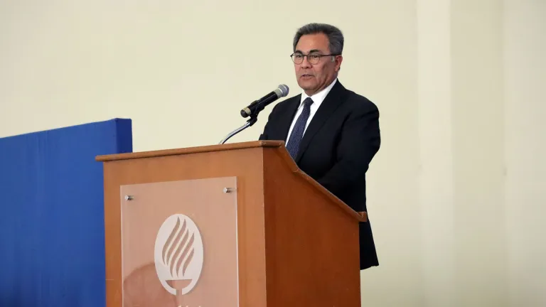 Premian EXATEC por más de 40 años de servicio en educación y gobierno