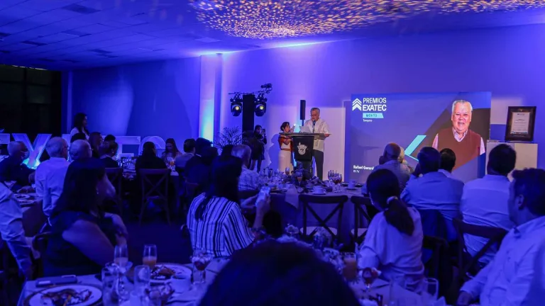 Con premio al mérito EXATEC, campus Tampico reconoce la labor social