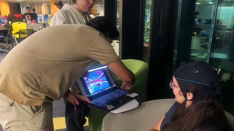¡Ciencia cerebral! Estudiantes Tec ganan en torneo de neuro ingeniería 