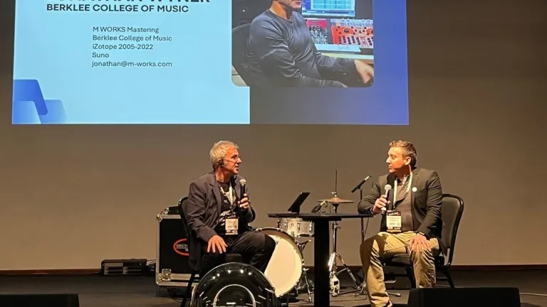 Música con IA: Profesor Tec Puebla expone en panel internacional