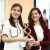 Alumnas de Querétaro reciben Premio Luis Elizondo por su filantropía