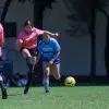 Dos alumnas de Sonora Norte en partido de fútbol contra Guadalajara.