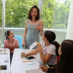 Campamento MIT - Mujeres en ingeniería