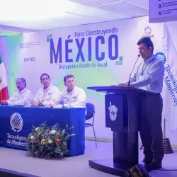 Isidro Cavazos De León en el Foro Construyendo México