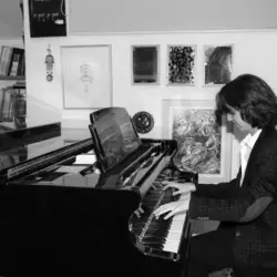 Carlos Reyes pianista, pintor y alumno integral de PrepaTec Santa Anita