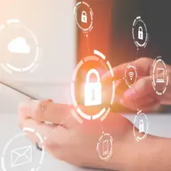 Telefono inteligente usando ciberseguridad