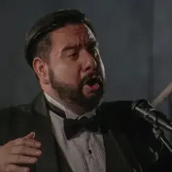 Profesor de música comparte su pasión con estudiantes en el Tec de Monterrey