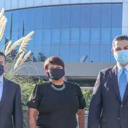 Lucy en el Tec con directivos