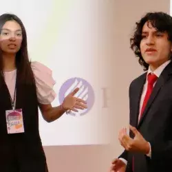 Victoria y Andrés, ganadores de la edición local de Discursos Tec